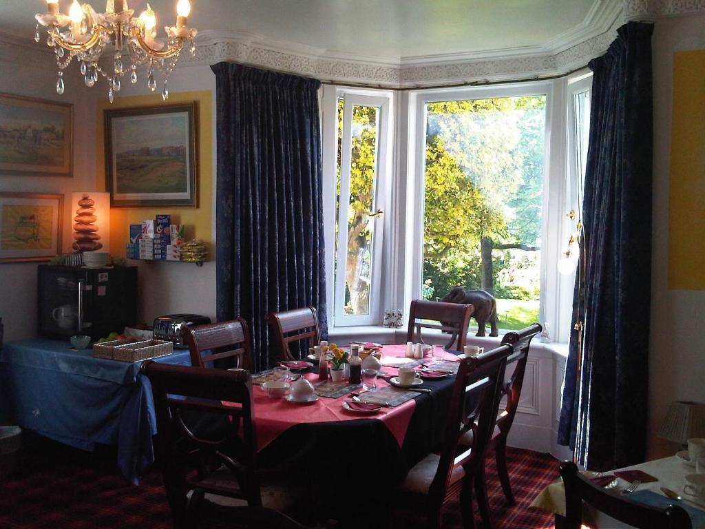 James Cottage Guest House Крифф Экстерьер фото