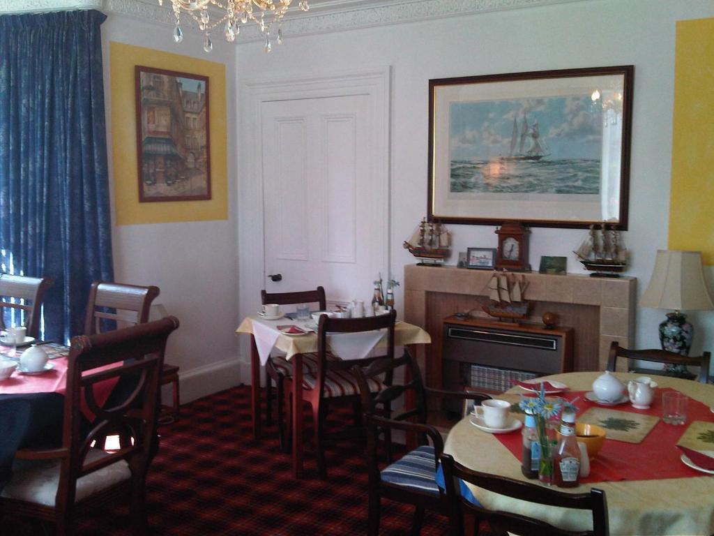 James Cottage Guest House Крифф Экстерьер фото